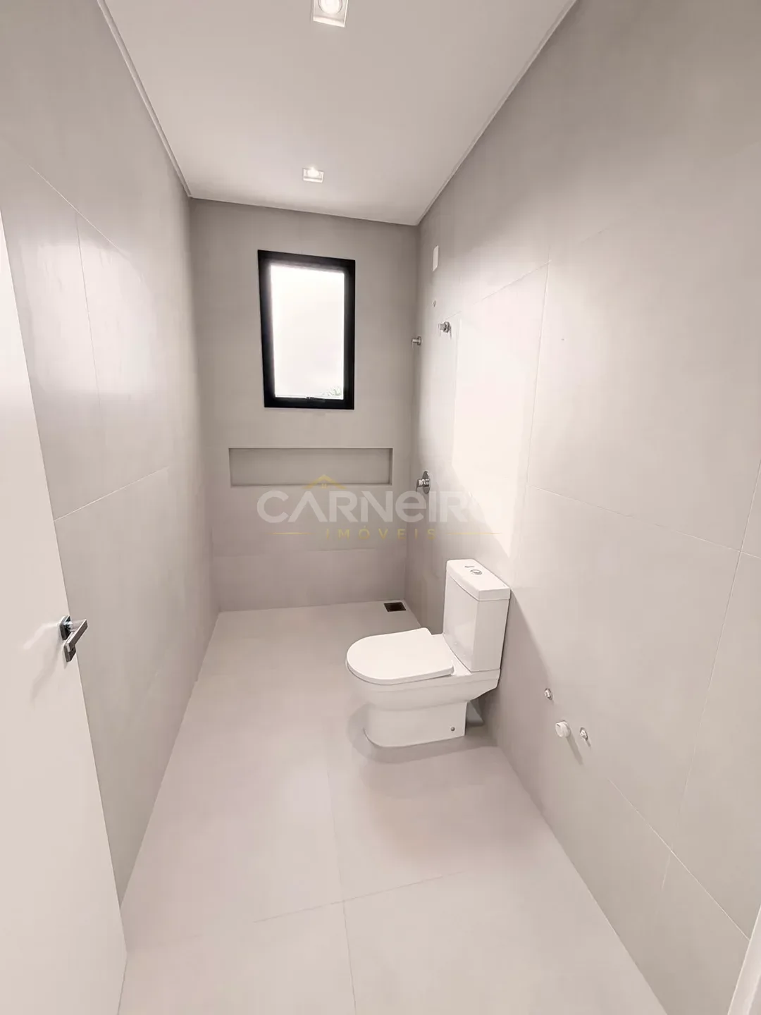 Banheiro Suite do imóvel CASA A VENDA I PARQUE DO SOM