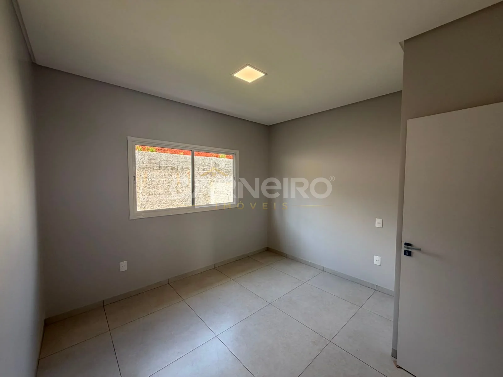 Dormitório do imóvel CASA A VENDA I FRARON