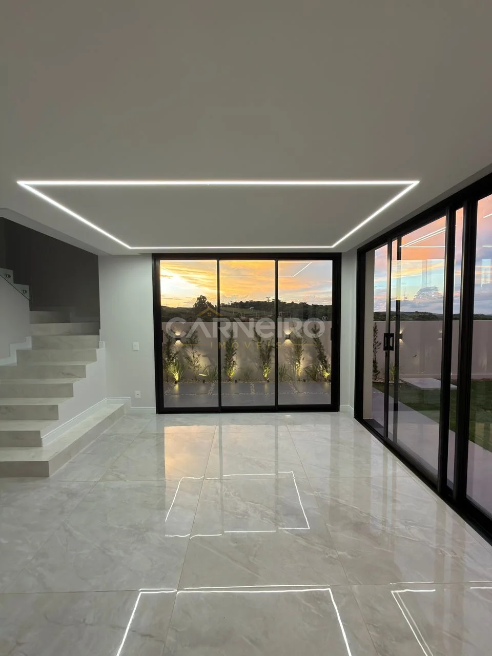 Sala de Jantar do imóvel SOBRADO NOVO I BAIRRO SAO LUIZ