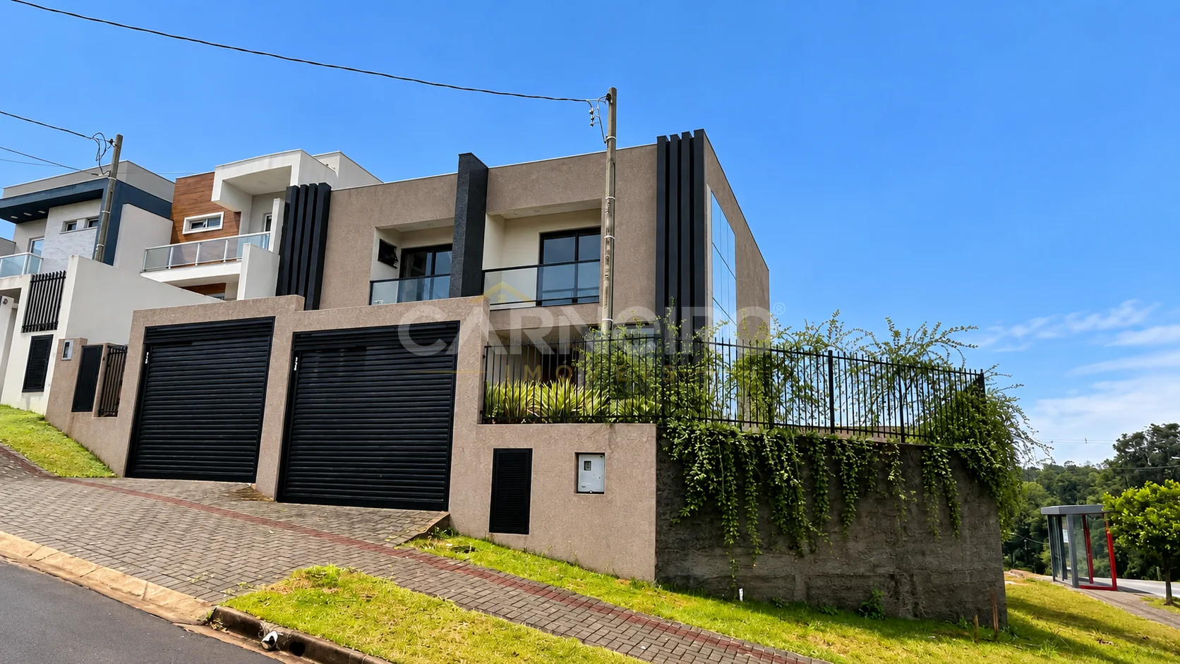 Fachada do imóvel SOBRADO NOVO I BAIRRO FRARON