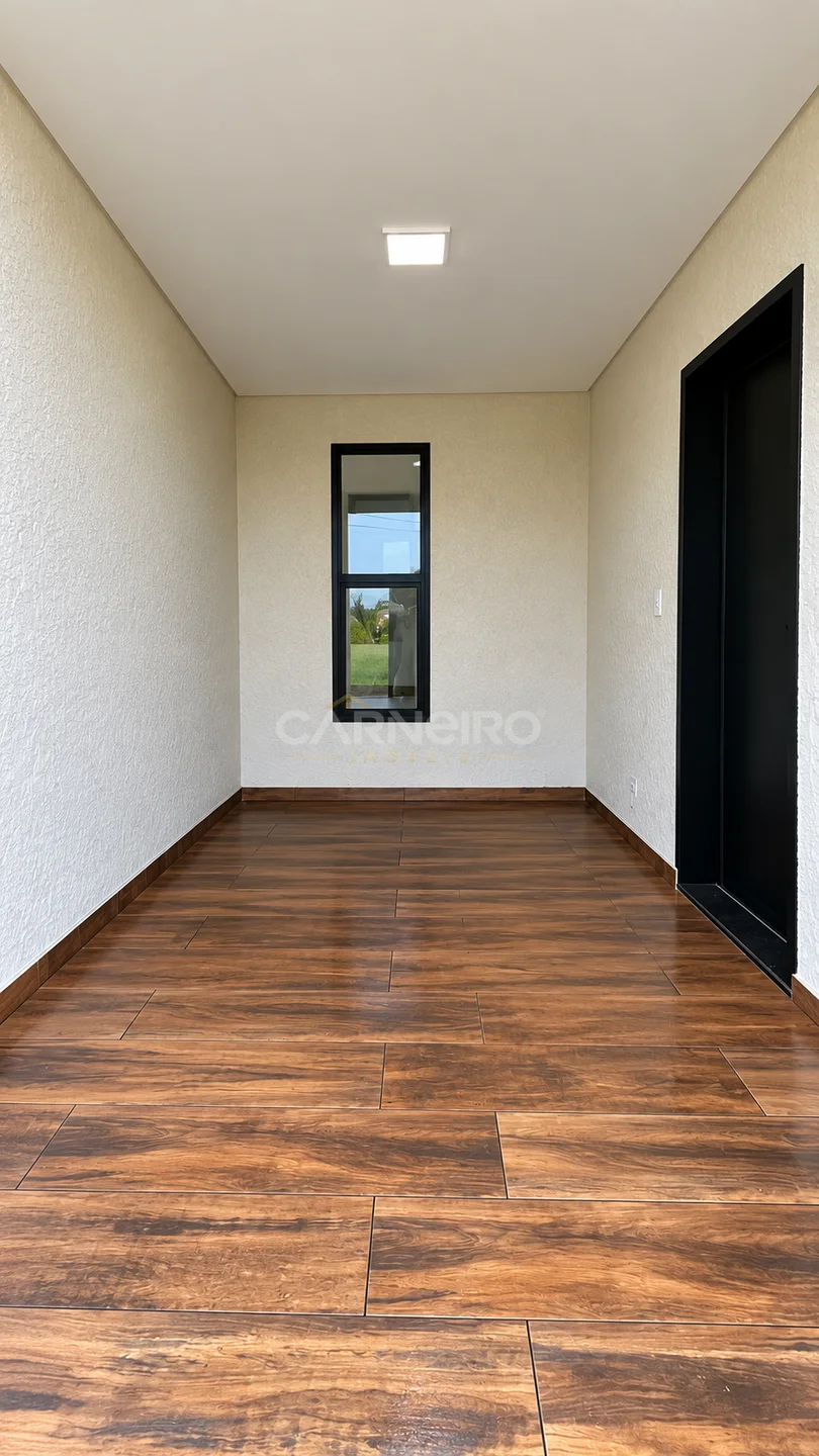 Garagem do imóvel SOBRADO NOVO I BAIRRO FRARON