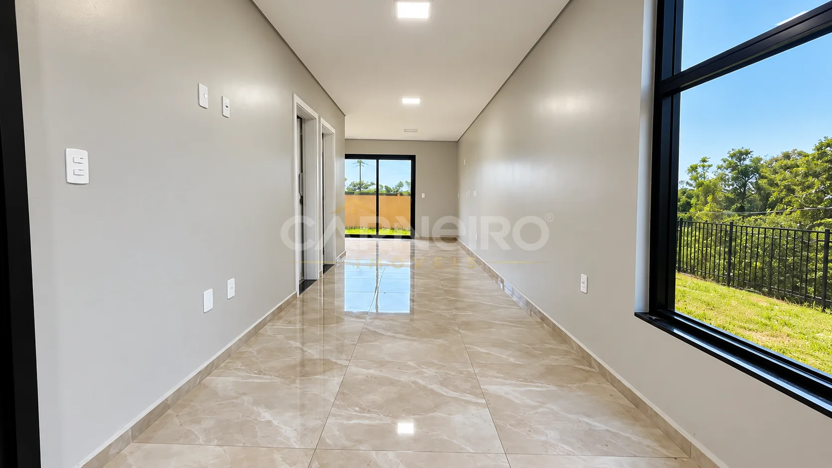 Sala de TV do imóvel SOBRADO NOVO I BAIRRO FRARON
