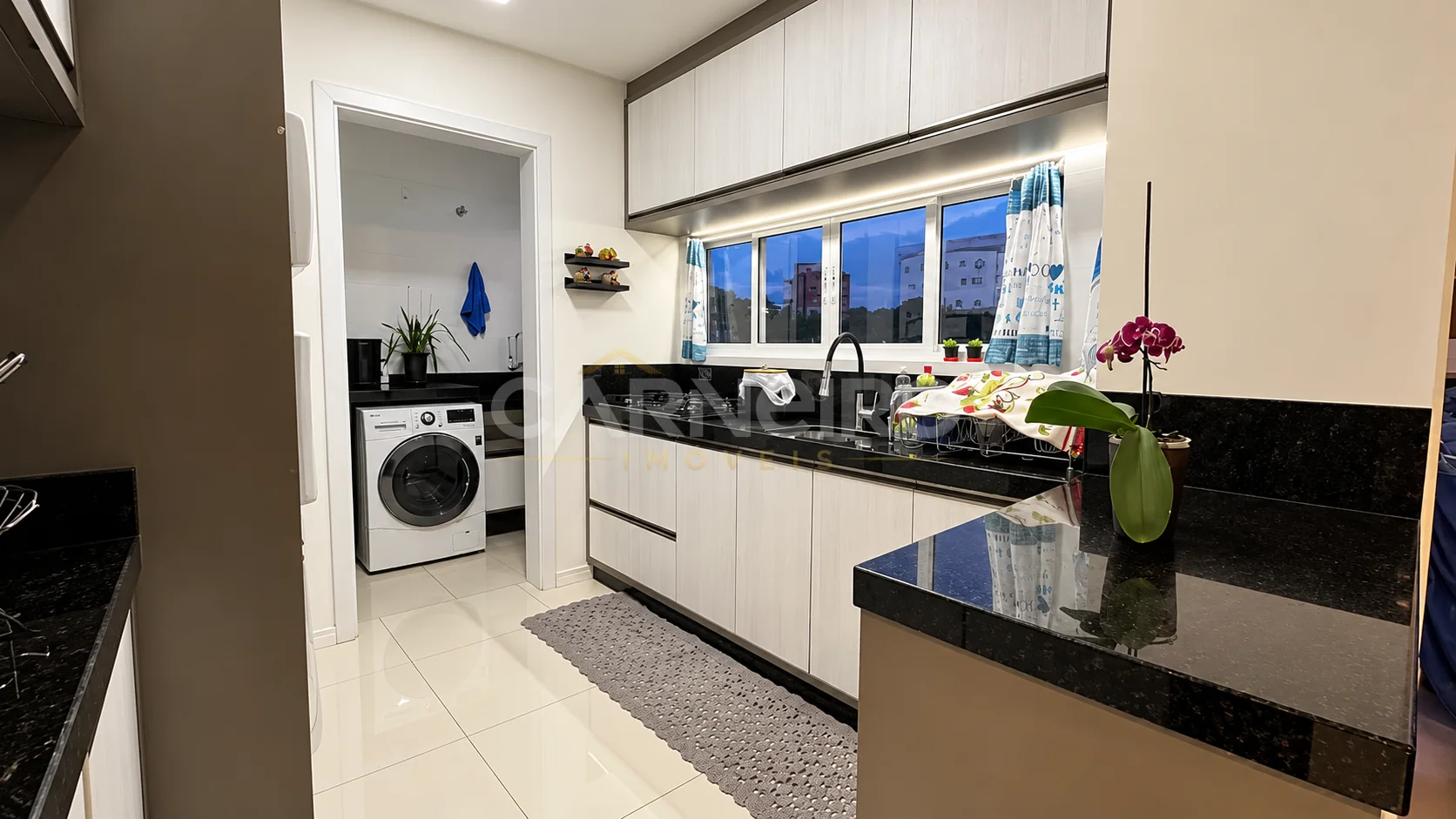 Cozinha do imóvel APARTAMENTO RES. JULIA I SANTA TEREZINHA