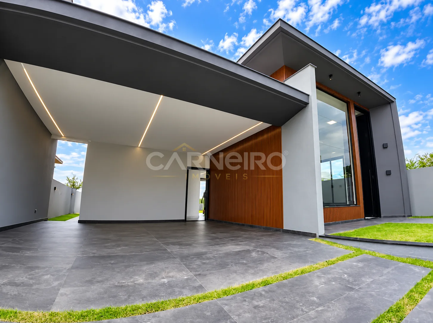 Fachada do imóvel CASA A VENDA BAIRRO MENINO DEUS