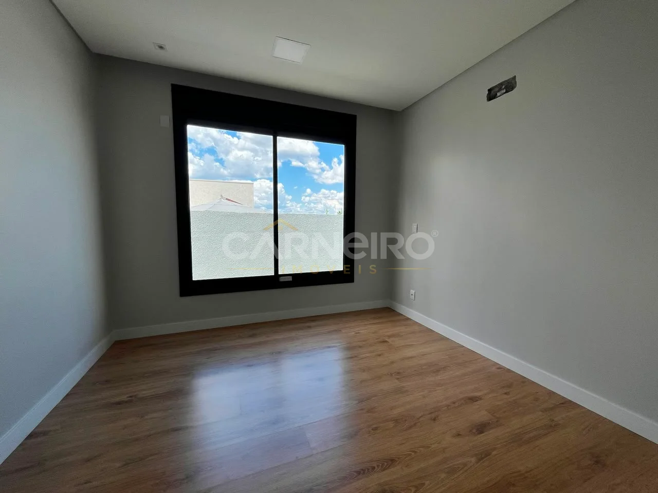 Suite 1 do imóvel CASA A VENDA BAIRRO MENINO DEUS