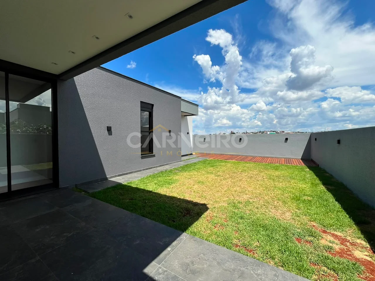 Fundos do imóvel CASA A VENDA BAIRRO MENINO DEUS