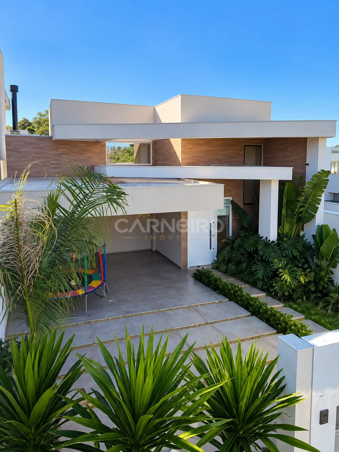 Fachada do imóvel Casa Térrea de Alto Padrão à Venda | Parque do Som